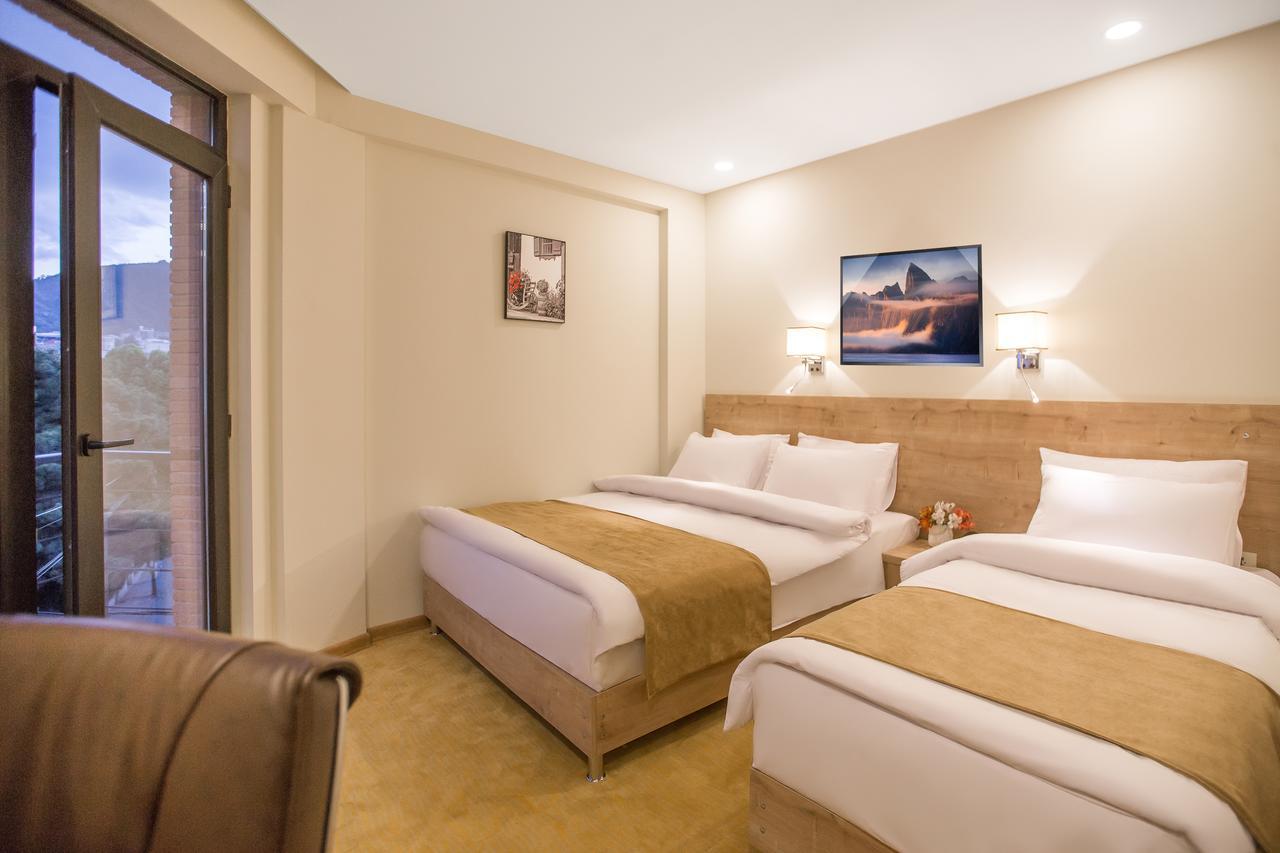 Bridge Boutique Hotel Τυφλίδα Εξωτερικό φωτογραφία