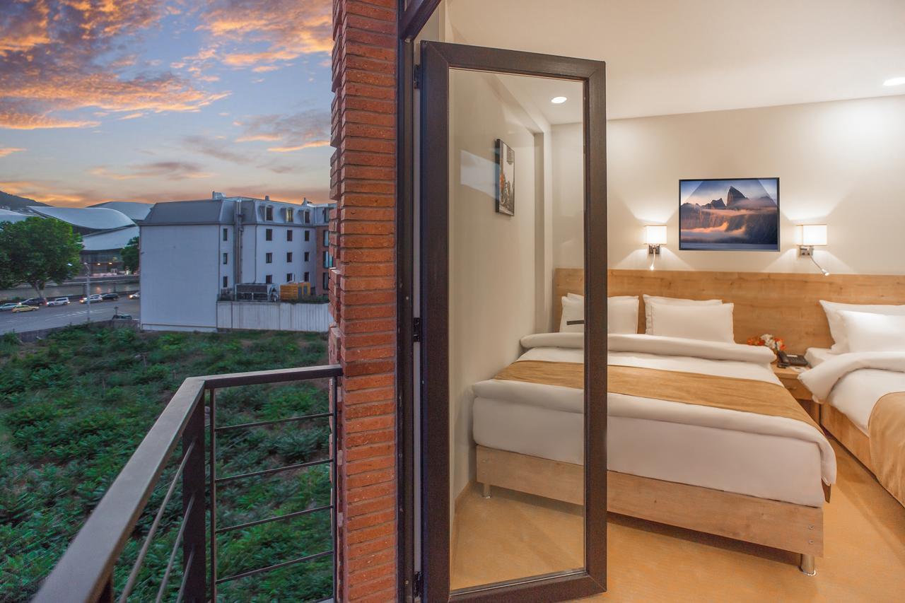 Bridge Boutique Hotel Τυφλίδα Εξωτερικό φωτογραφία